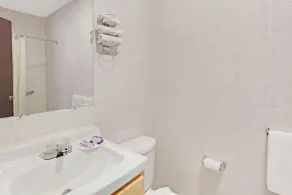 Knights Inn Pine Brook - Image 2