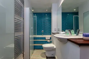 2 Bedroom Loftstyle Apartment - Image 4