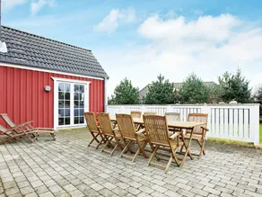 Luxurious Holiday Home at Vejby With Indoor Whirlpool - Image 2