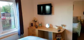 Brambles Holiday Lodges - Image 5
