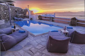 Mykonos Hippy Luxury - Image 3