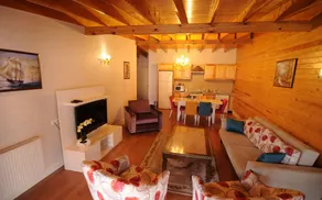 East Suite Hotel - Image 5