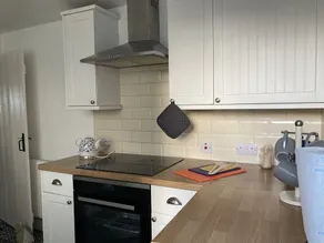 Ask 4 Discount, Best 3-bed House in Manchester - Image 2