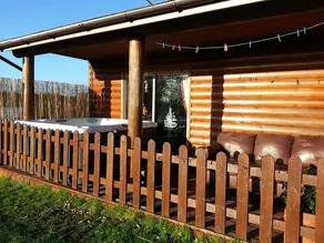 Seagulls Log Cabin - Image 3