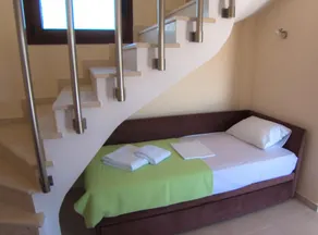 Ianthi Maisonettes - Image 4
