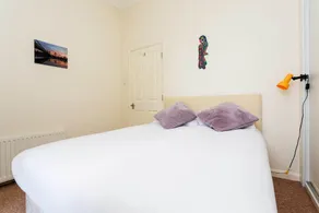Shepherd's Bush Pad - Image 3