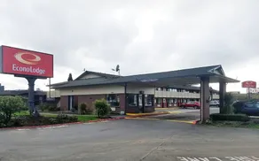 Econo Lodge - Image 2