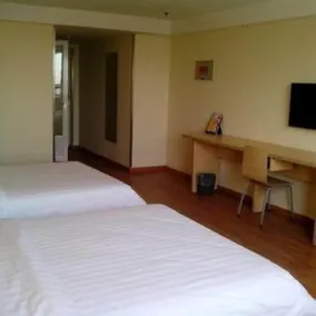 7Days Inn Weifang Railway Station - Image 3