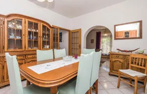 Stunning Apartment In Matulji With Wifi - Image 4