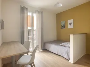Cityroom - Image 3