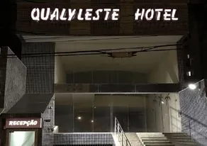 Qualyleste Hotel - Image 2