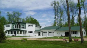 Wildwood Inn Bed and Breakfast - Image 3