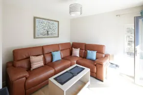 Host Stay Red Kite Lodge - Image 4