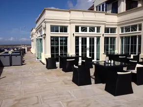 The Fairways Hotel - Image 2