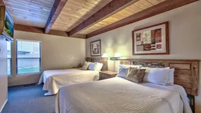 Delight in luxe amenities at this newly remodeled Lakeland Village studio - Image 5