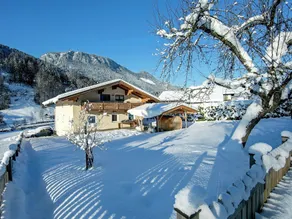 Spacious Chalet near Ski Area in Itter - Image 2