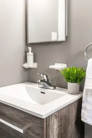Cozy 1BR Apartment - Near DT Hamilton - Image 5