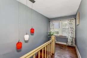 Cute Cozy and Cheerful 3 Bedroom House - Image 2