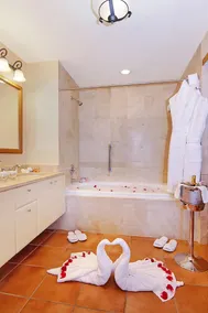 Las Casitas a  Waldorf Astoria Resort - Image 4