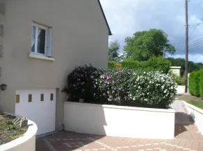 Les Hortensias Bed & Breakfast - Image 5