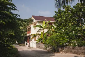 Gurahaana Guest House - Image 4