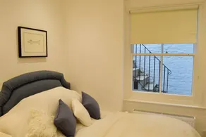 Classic 1 Bedroom Flat Sleeping 4 Charming Fulham - Image 2