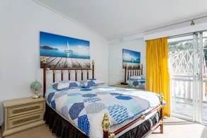 Pebble Way Beach House - Image 3
