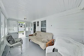 121B Portland Ave Cabin - 1 Br cabin by RedAwning - Image 4