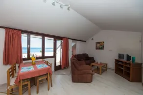 Apartments Lounger Crikvenica - Image 4