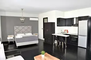 Antisthenes Apartments - Image 3