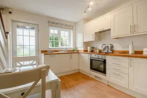 Morris Road - Image 5