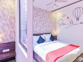 Edition O 30047 Signature Inn - Image 3
