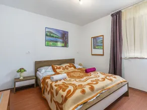 Holiday House for 4-5 Persons With Private Pool Near Rovinj - Image 2