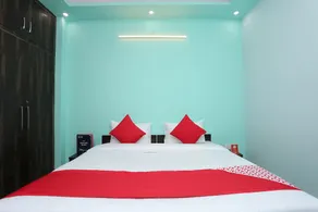 Hotel Golden Palace By OYO Rooms - Image 2