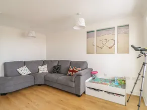 2 Victory Terrace - Image 2