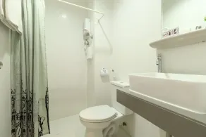 The Battery Park Midtown Villa - Image 3