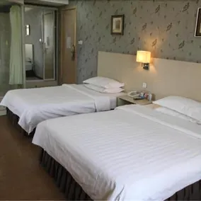 Pankun Business Hotel - Image 4
