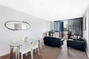 Modern Apartment - Southbank - Image 5
