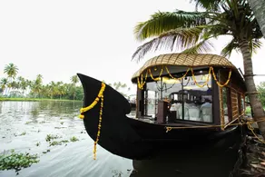 Pulickattil Houseboats - Image 3