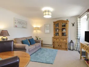 2A Meredith Mews - Image 3