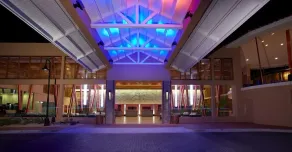 Tropical Digs - Image 2