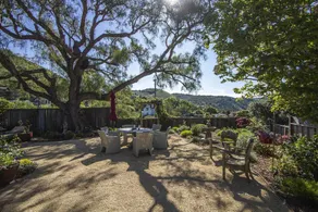 Pepper Tree Cottage - Image 2