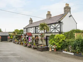 Maes Yr Haf - Image 1