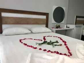 Palmiye Otel 2 - Image 2
