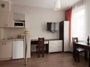 Lux Aparthotel - Image 4