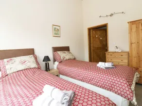 Jacko's Barn - Image 2