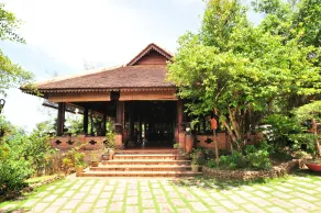 Chez Carole Resort - Image 3