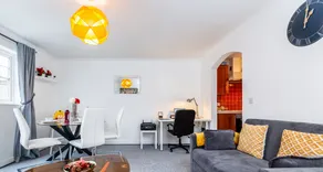 HiikotsHomes - Purfleet - Image 4