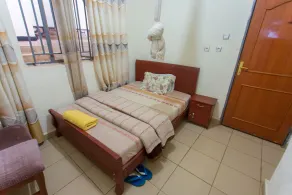 Medi Motel - Image 3