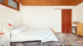 Sunny Family Beach House - Image 2